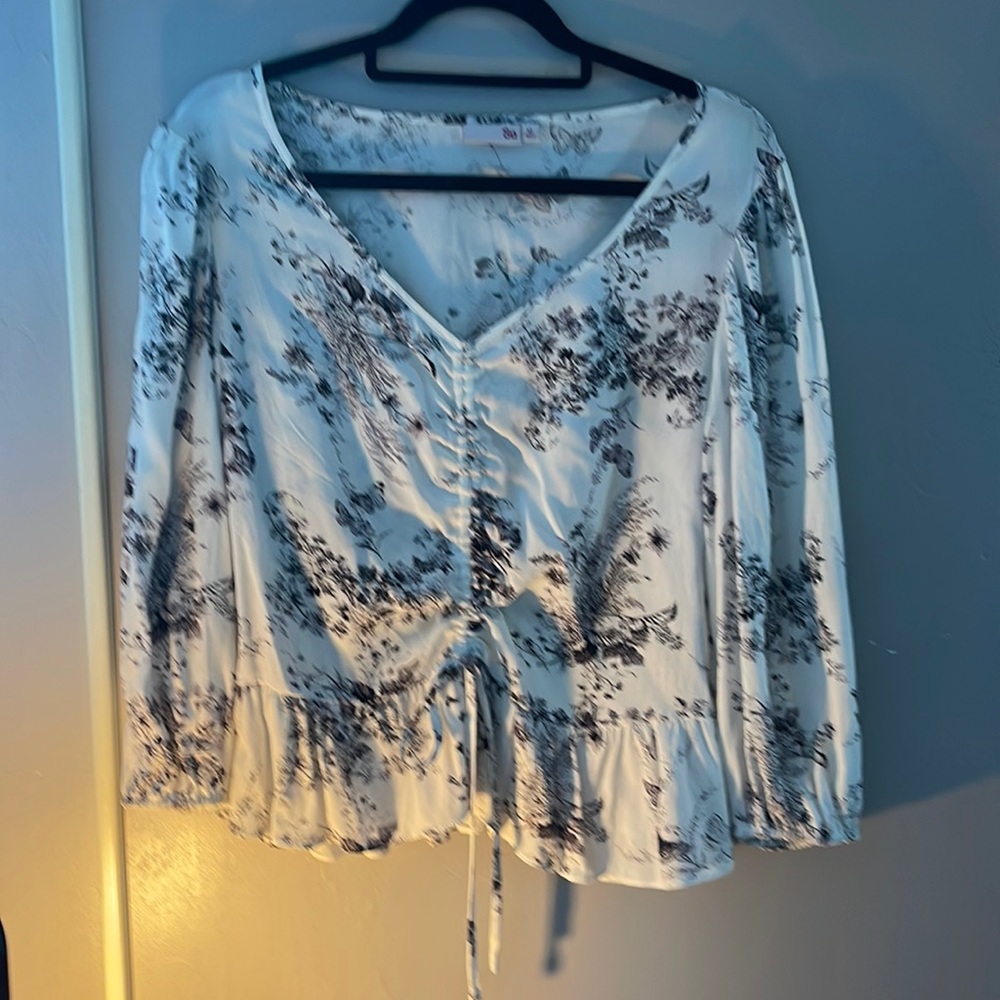 SO Floral Blouse